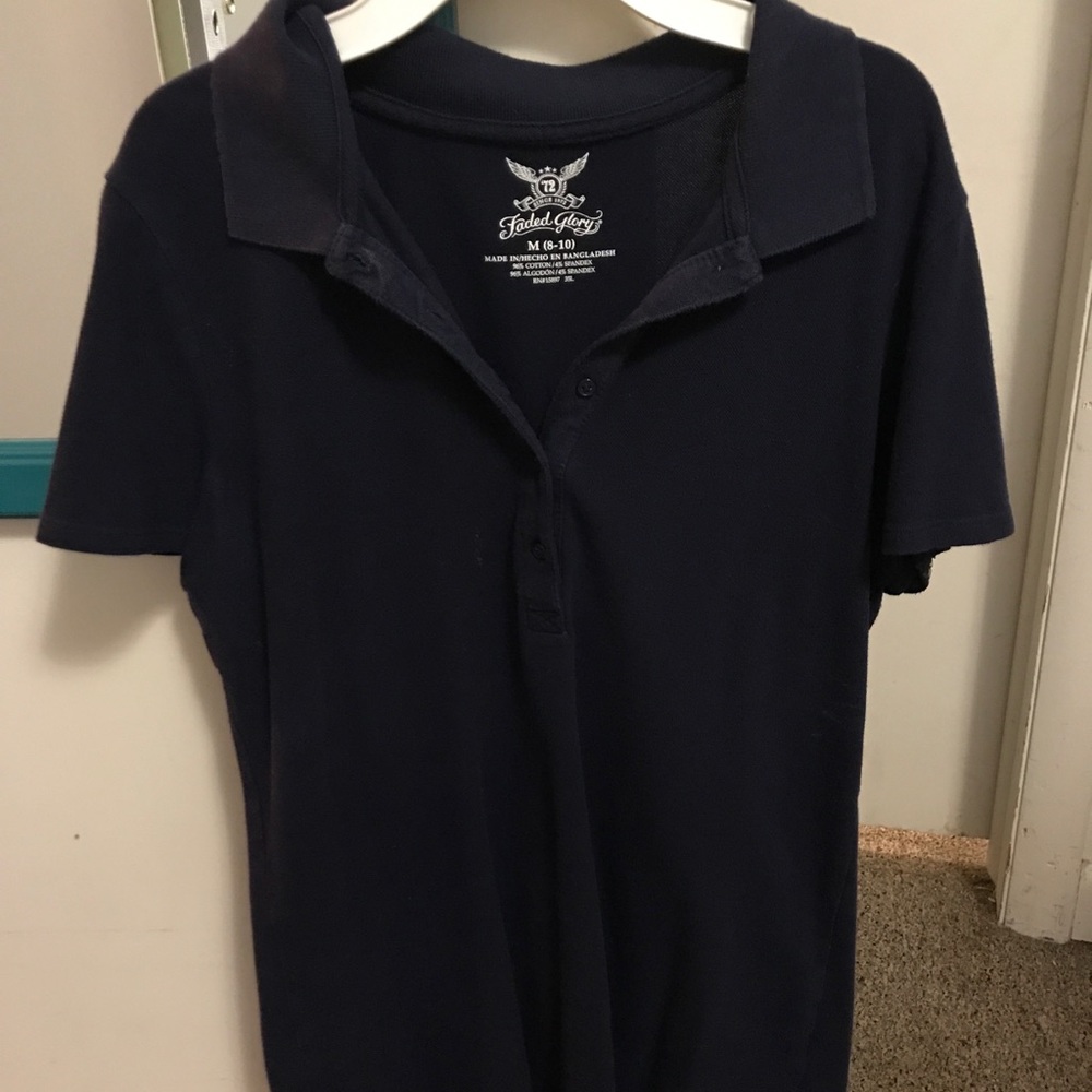Navy blue short sleeved polo shirt.